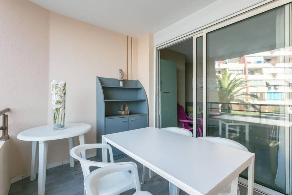 T3 Climatise Avec Piscine Et Vue Sur Mer Sète Exteriör bild